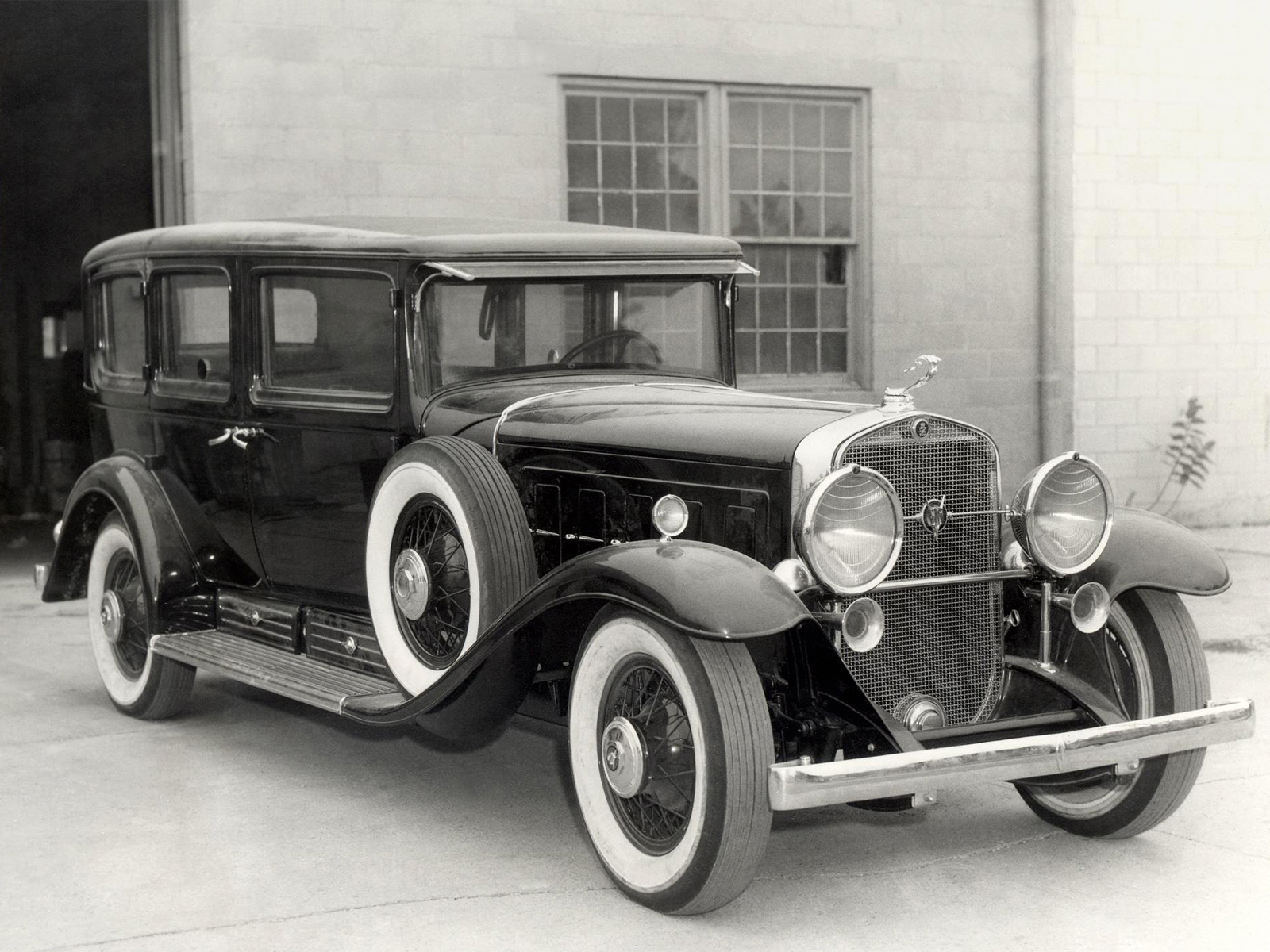 1930, Cadillac, V16, 452, Armored, Imperial, Sedan, Fleetwood, Retro, Luxury Wallpaper
