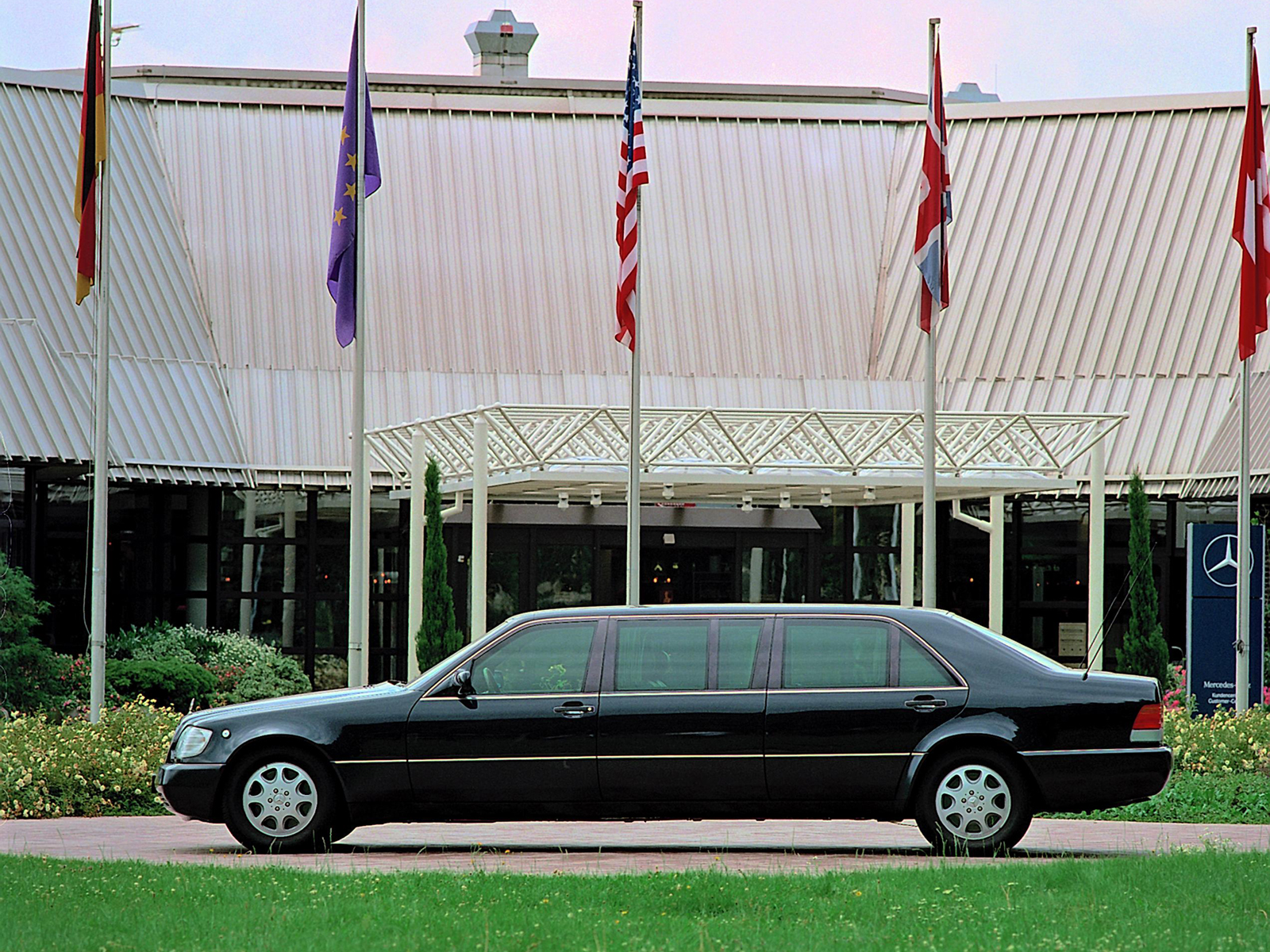 1993, Armored, Mercedes, Benz, S, 600, L, Pullman, Guard, V140, Luxury Wallpaper