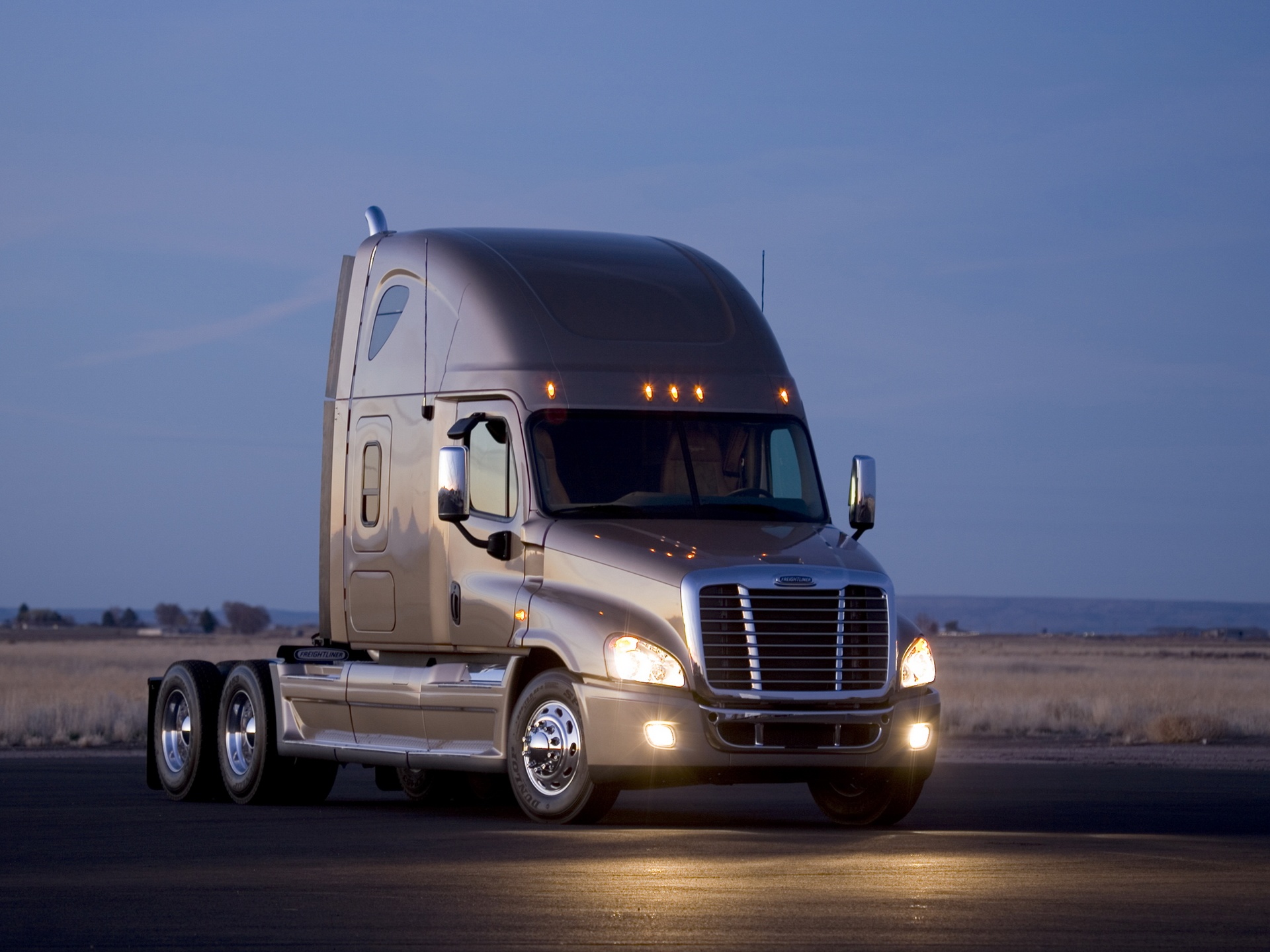 Freightliner Cascadia, 2018 new trucks, American trucks, USA, Freightliner,  HD wallpaper | Peakpx