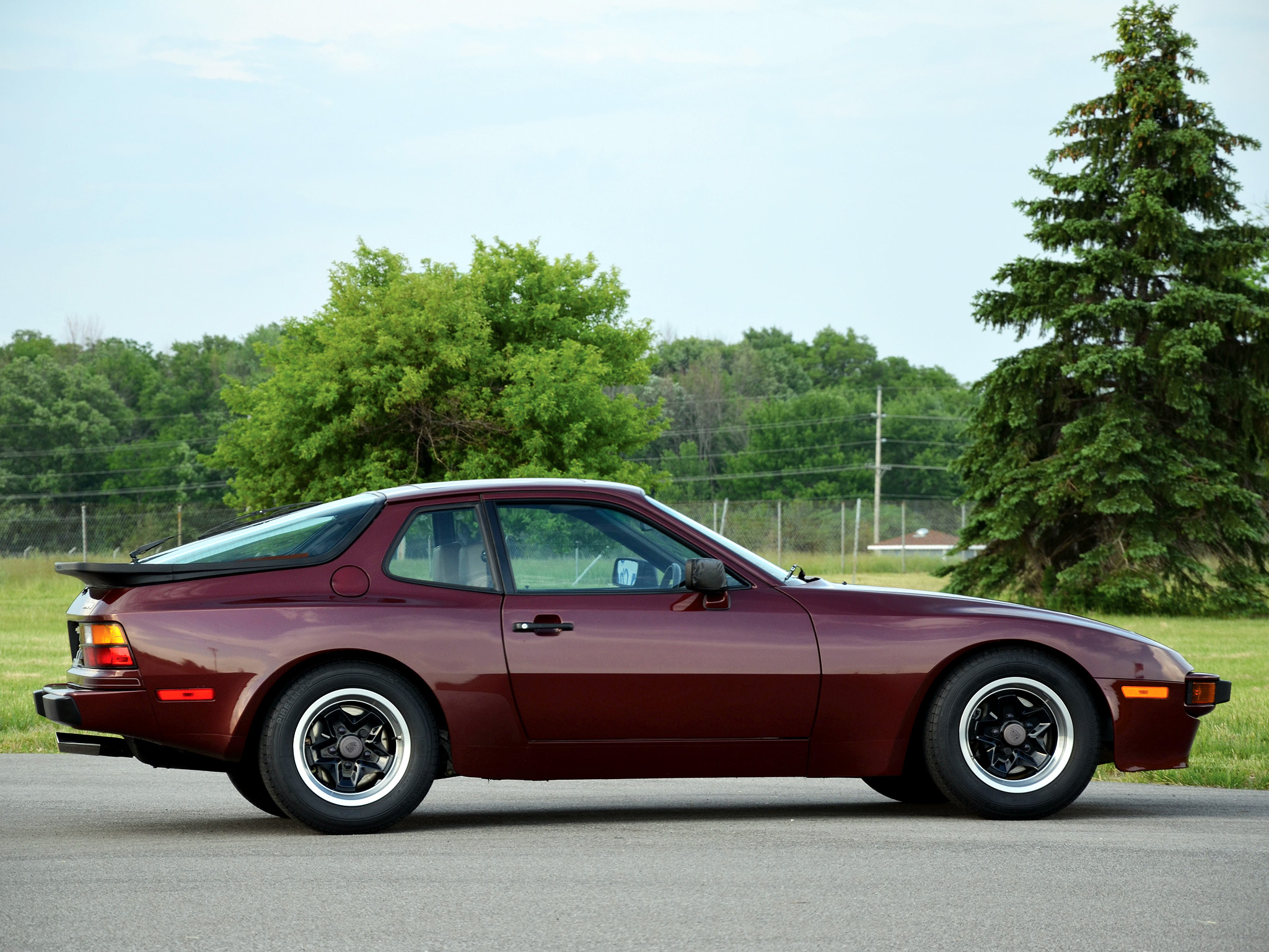 1982, Porsche, 944, Coupe, Us spec Wallpaper