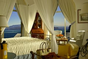 hotel, Room, Bed, Canopy, Table, Chairs, Lamps, Interior, Design