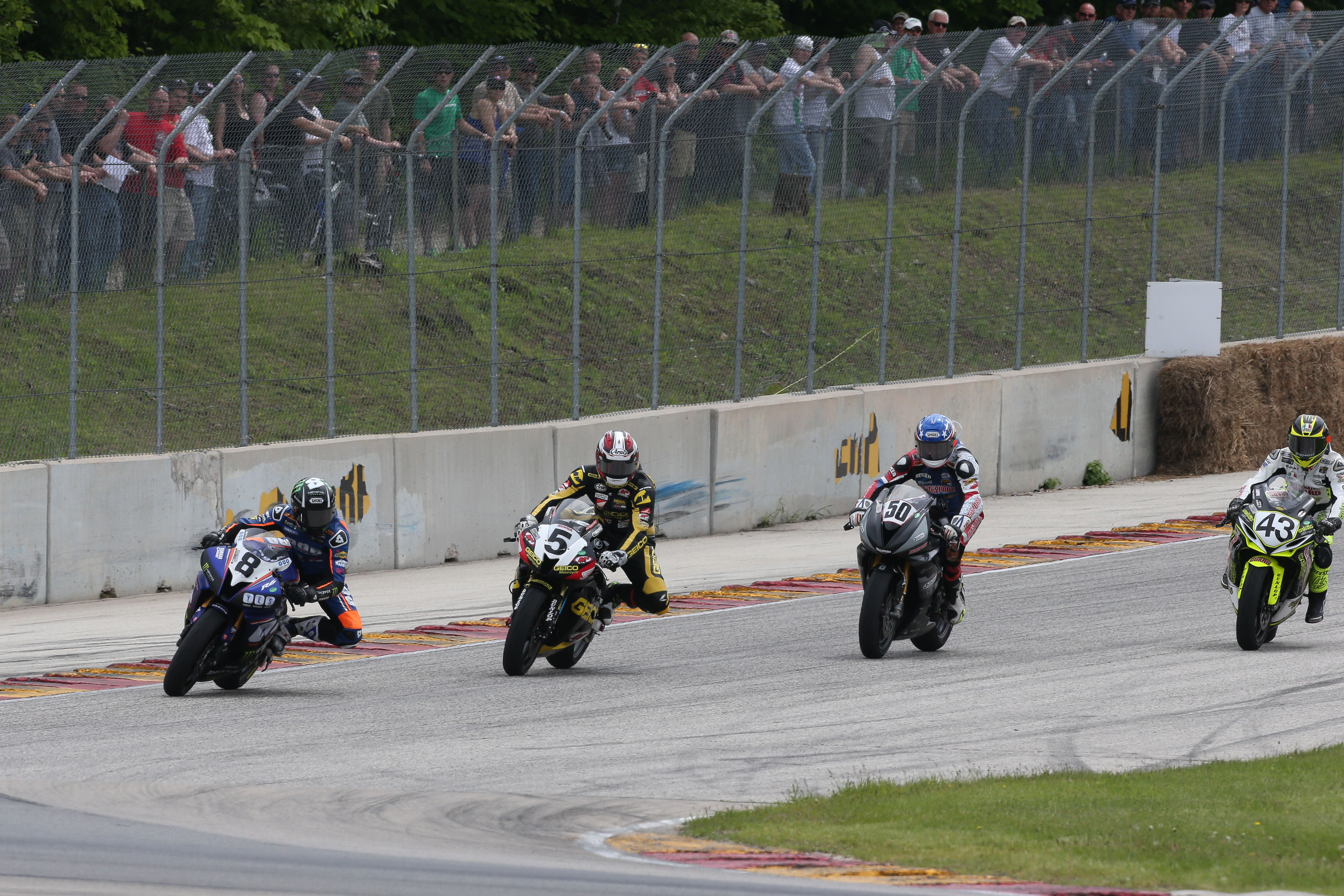 honda, Sportbike, Superbike, Race, Racing Wallpaper