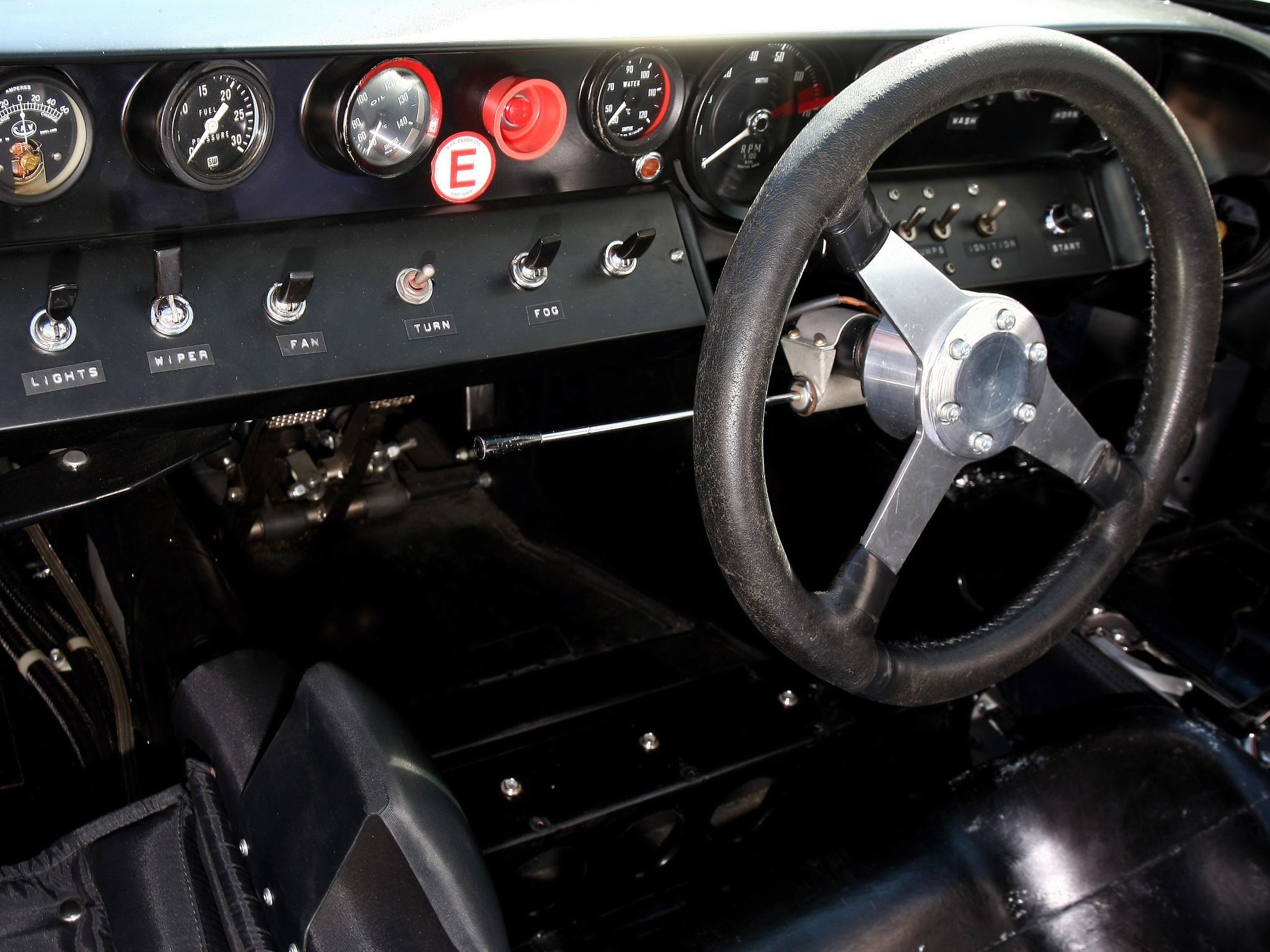 1968, Ford, Gt40, Gulf oil, Le mans, Race, Racing, Supercar, Classic, Interior Wallpaper