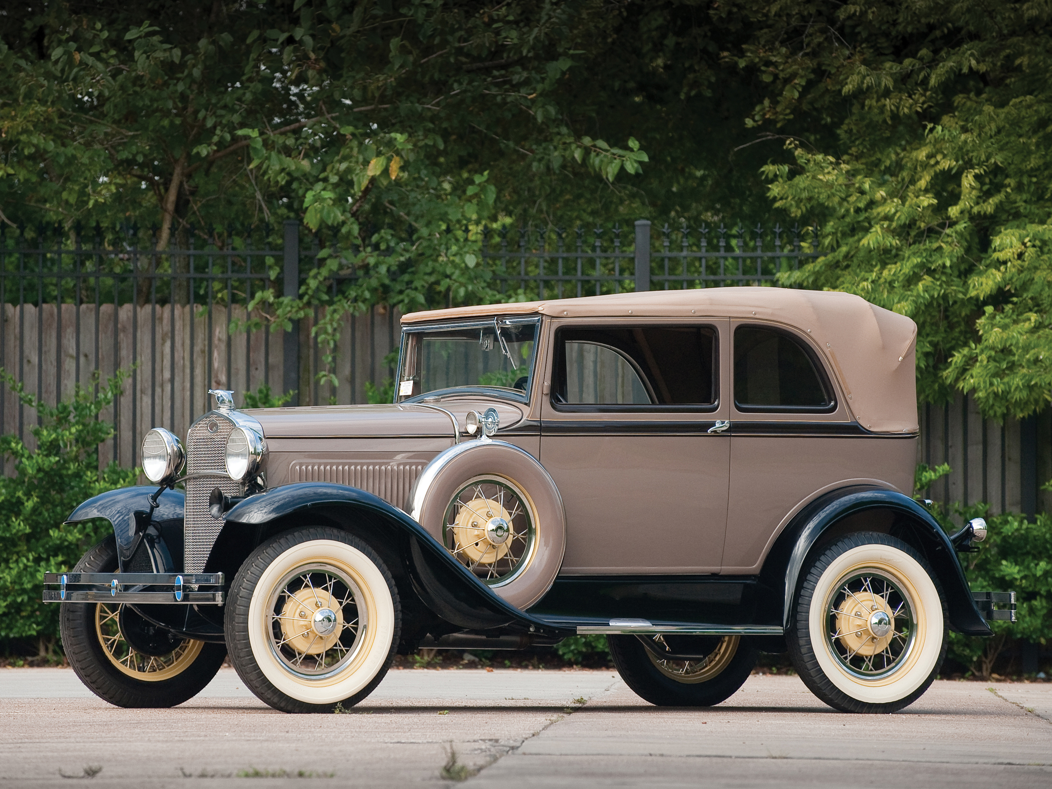 Ford model a 1927 4 Door