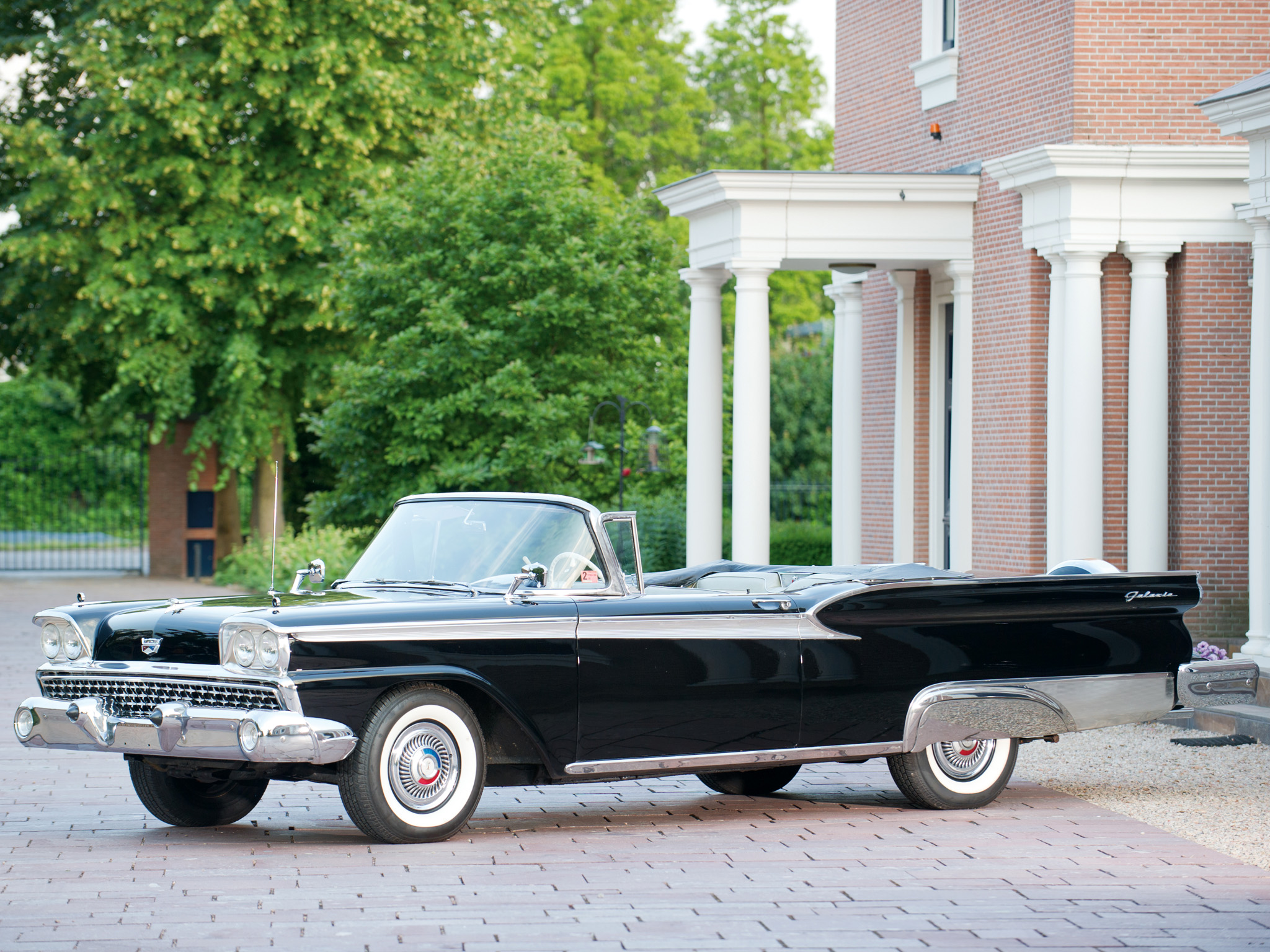 Ford Sunliner 1958