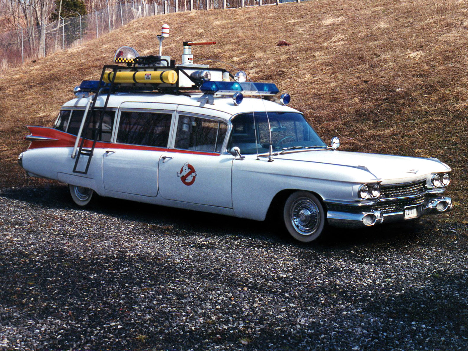 1984, Cadillac, Miller, Meteor, Ectomobile, Ghostbusters, Movies, Ambulance, Emergency, Custom Wallpaper