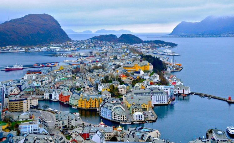 alesund, Norway, Fjord, Harbor, Mountains, Buildings, Panorama HD Wallpaper Desktop Background