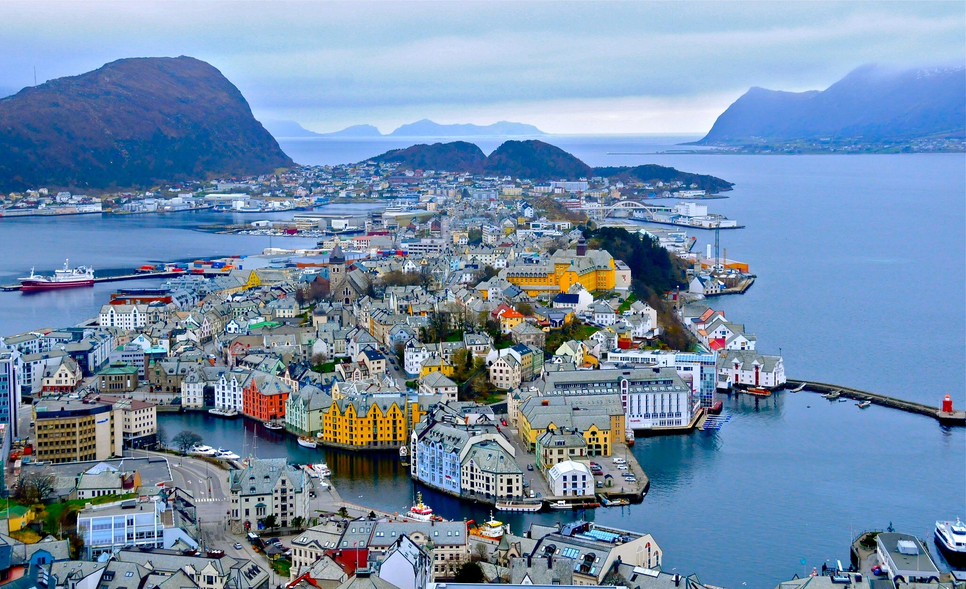 alesund, Norway, Fjord, Harbor, Mountains, Buildings, Panorama Wallpaper
