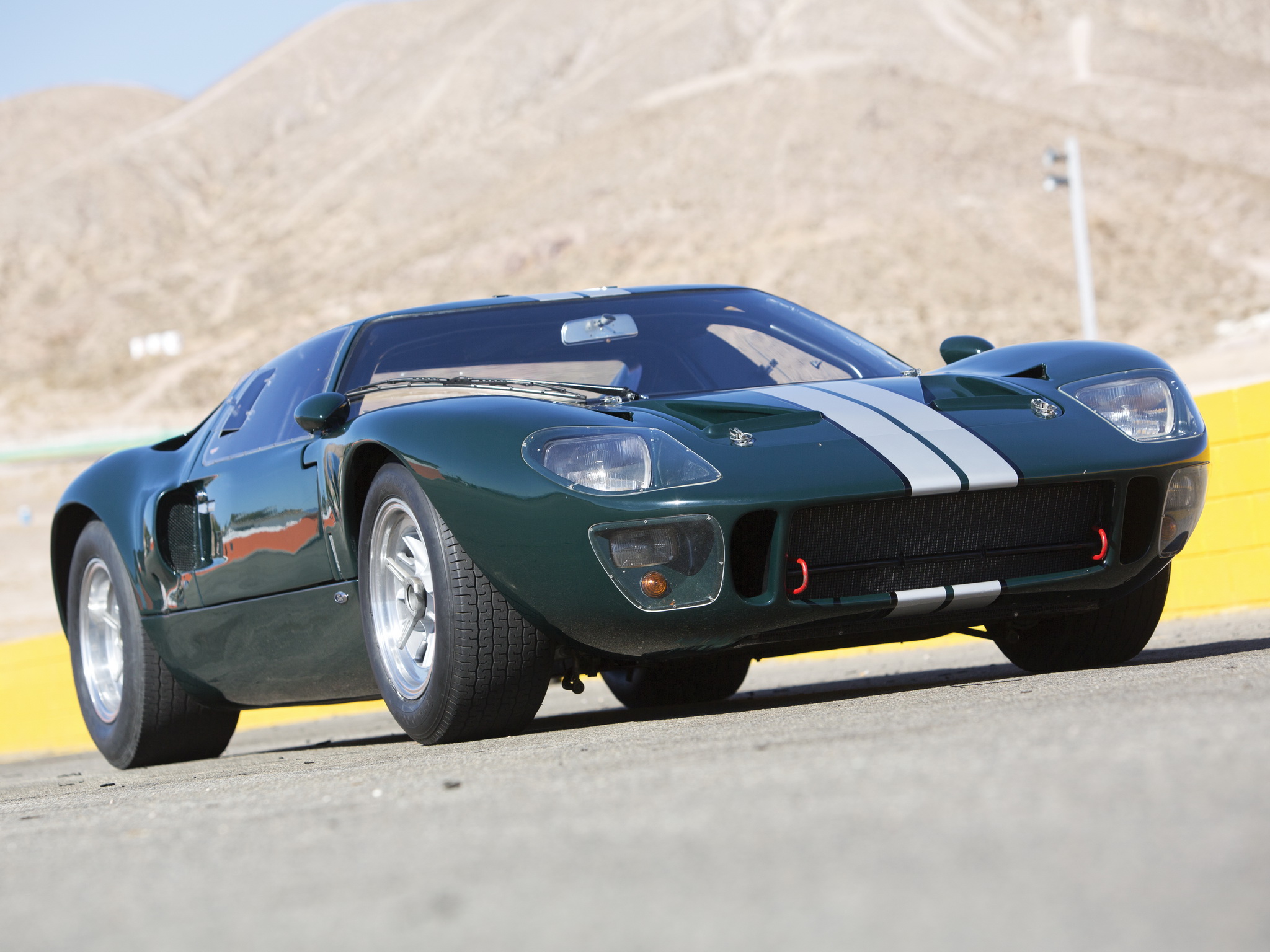 1965, Ford, Gt40, Mkii, Supercar, Race, Racing, Classic, G t Wallpaper