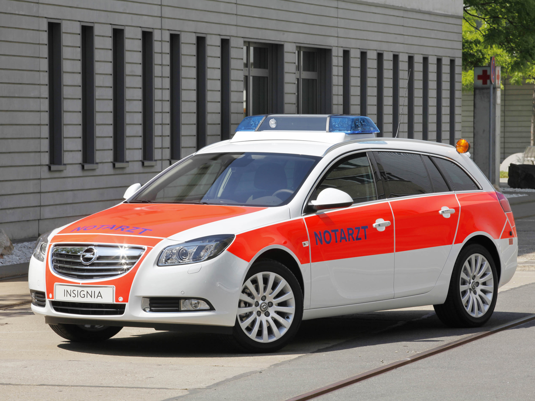 2011, Opel, Insignia, Sports, Tourer, Notarzt, Ambulance, Emergency, Stationwagon Wallpaper