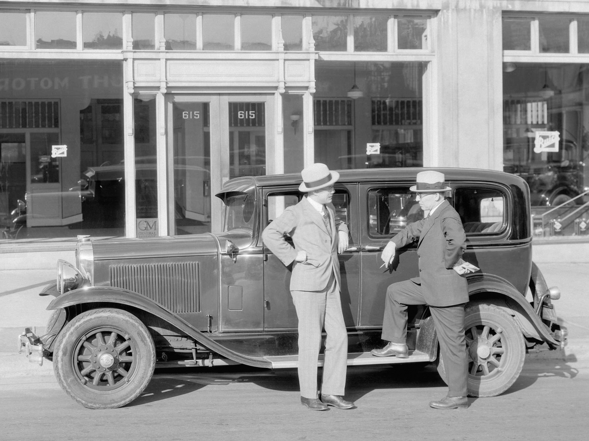 1931 4. 1931 Buick Series 50 sedan.