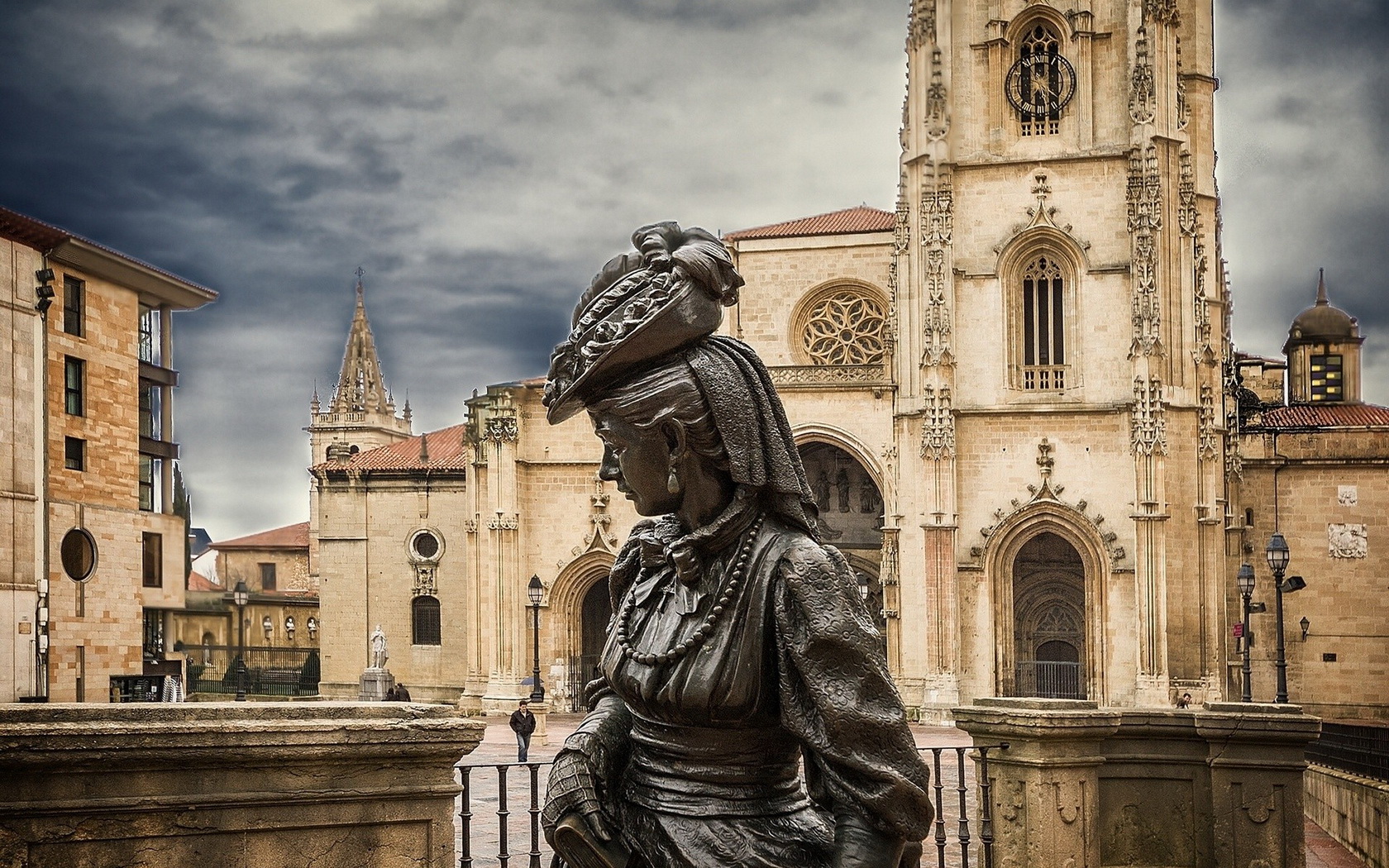 city, Statue Wallpaper