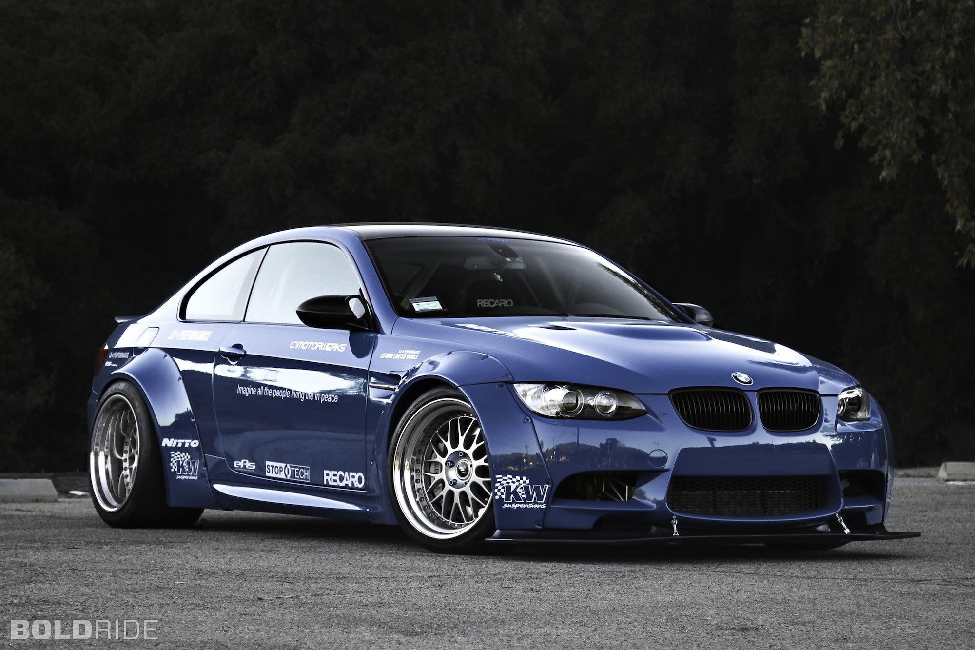 4 л м3. БМВ м3 е92. BMW m3 e92. BMW m3 92 кузов. BMW m3 e92 Coupe.