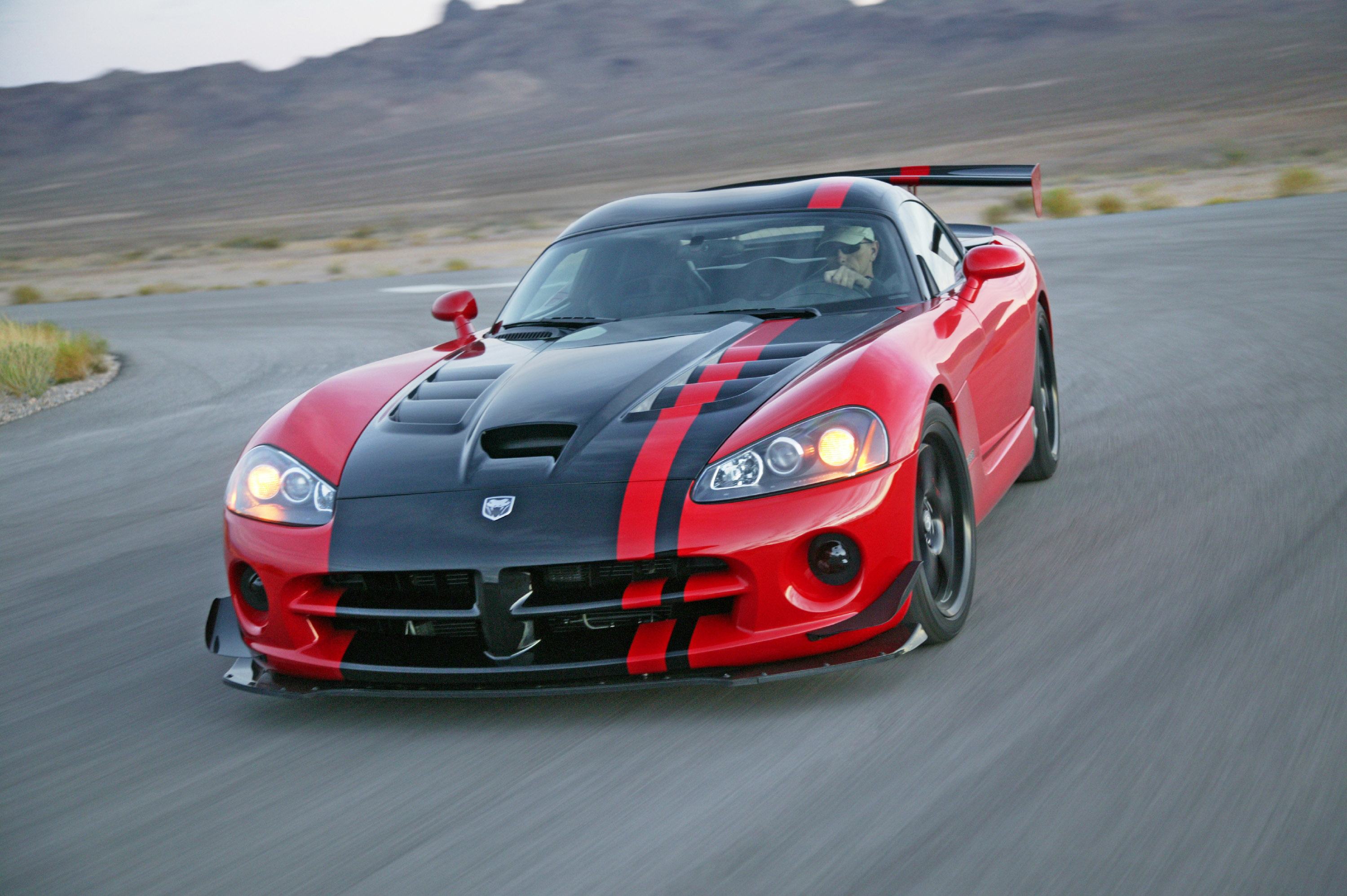 Dodge viper srt10 acr