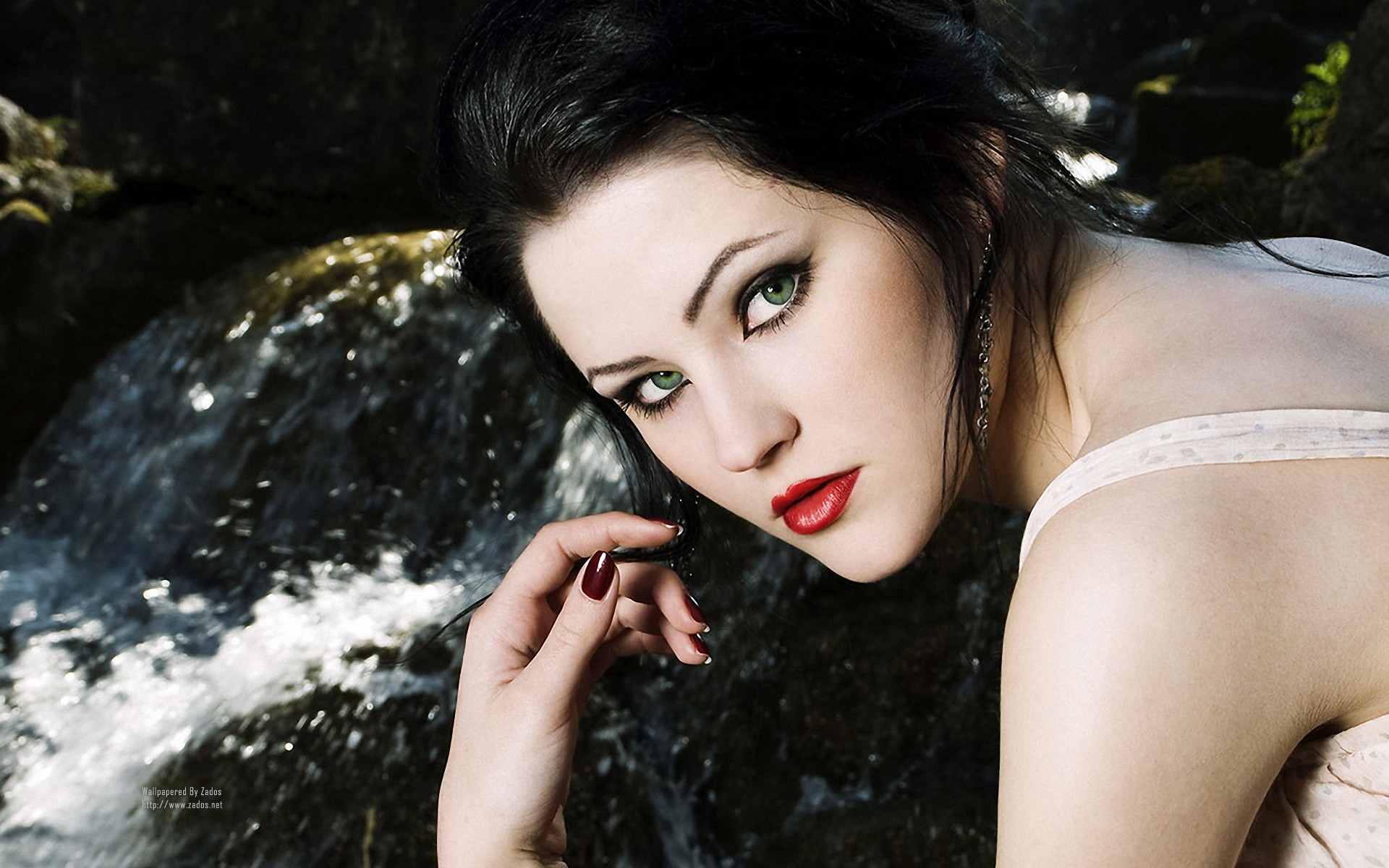 brunettes, Women, Eyes, Red, Lips, Faces, Red, Lips, Penelope, Mint Wallpaper