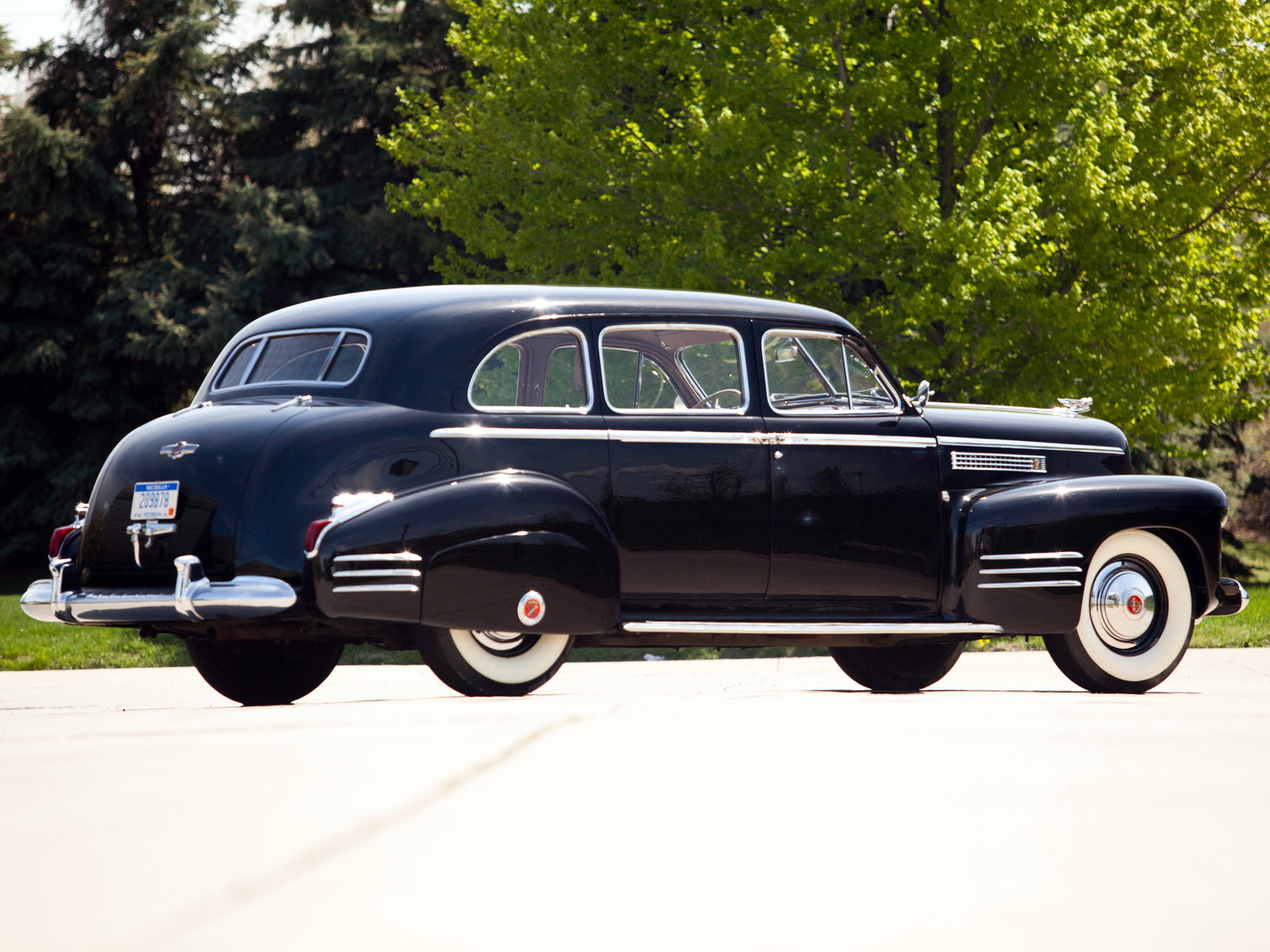 1941, Cadillac, Fleetwood, Seventy five, Touring, Sedan,  41 7519 , Retro, Luxury Wallpaper