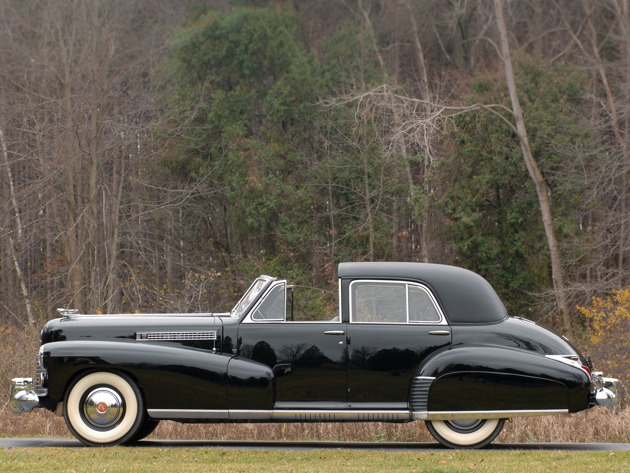 1941, Cadillac, Sixty, Special, Towncar, By, Derham, Retro, Luxury Wallpaper