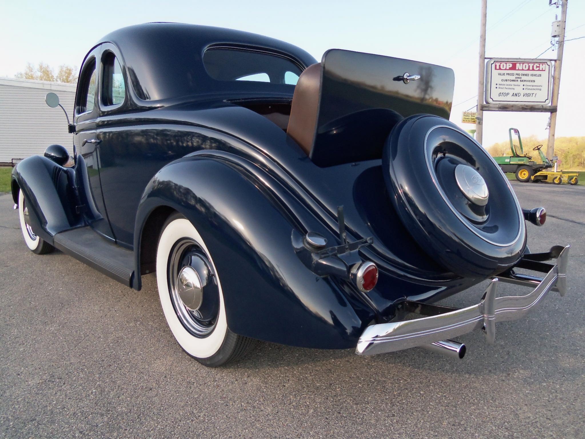 Ford Coupe 1936 салон