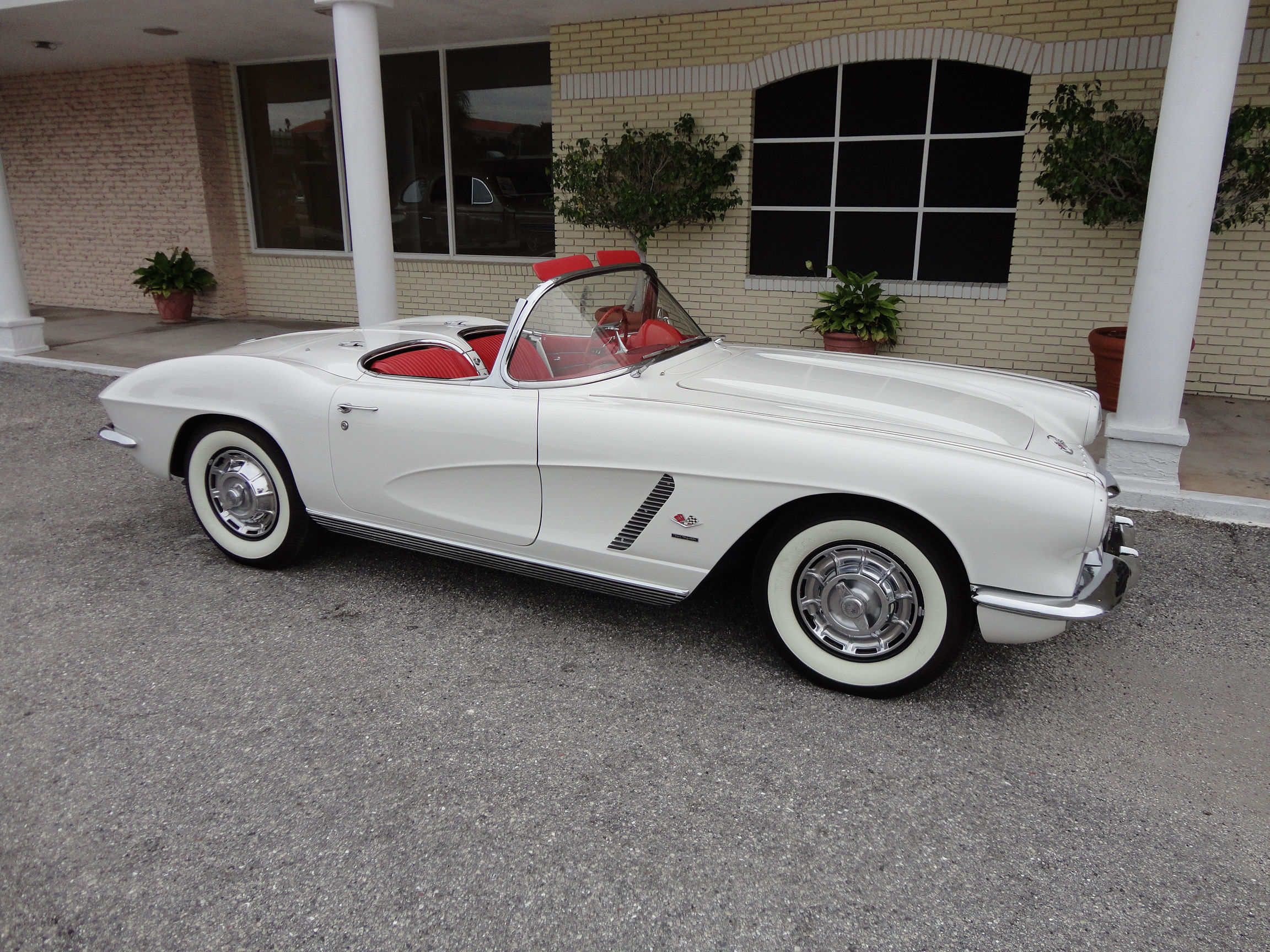 1962, Chevrolet, Corvette, Convertible, Supercar, Classic, Muscle Wallpaper