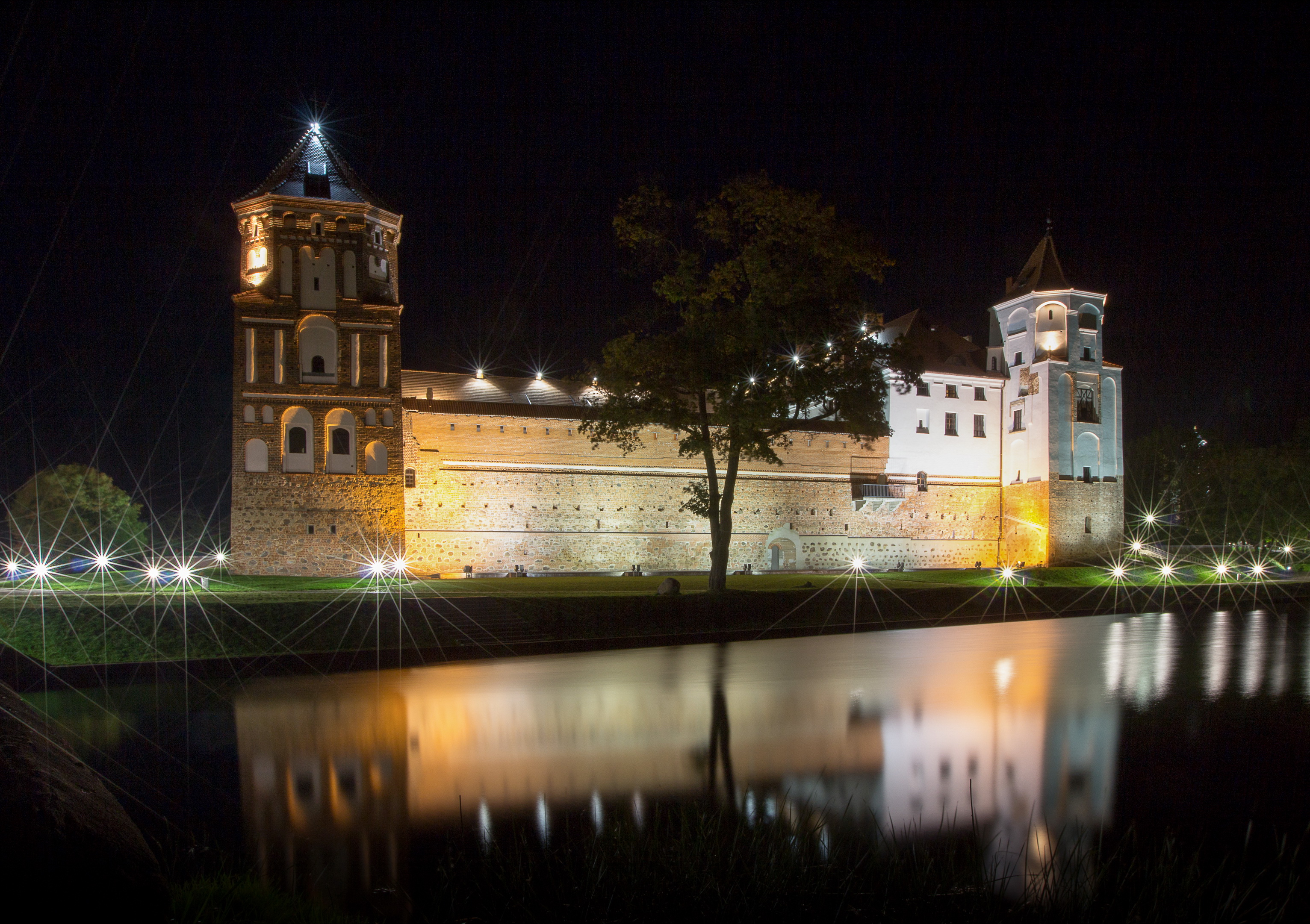 castles, Belarus, Night, Cities Wallpaper