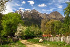 green, Chile, Mountains, Clouds, Landscapes, Nature, Trees, Grass, Houses, Roads, National, Park, Skies