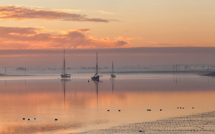 sunrise, Clouds, Landscapes, Nature, Coast, Dawn, England, Calm, Boats, United, Kingdom, Sea, Beaches HD Wallpaper Desktop Background