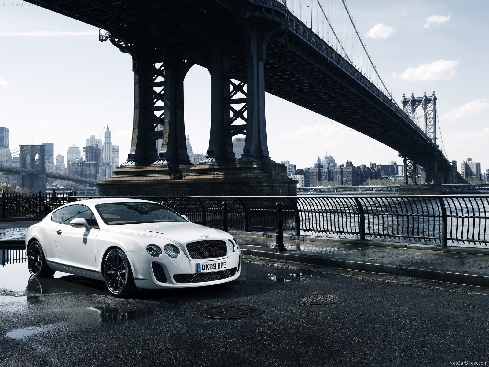 cityscapes, White, Cars, Bridges, Bentley, Vehicles, Front, Angle, View Wallpaper