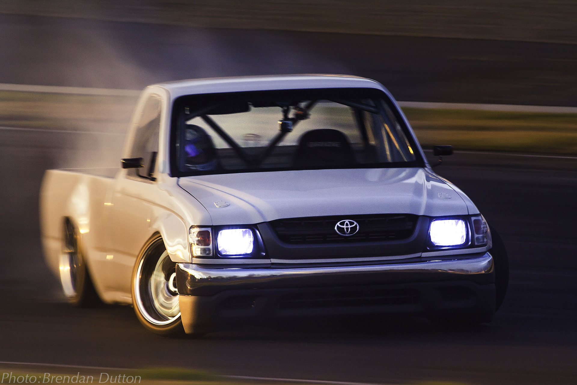 toyota, Hilux, Pickup, Tuning, Drift, Race, Racing, Lowrider, Gs Wallpaper