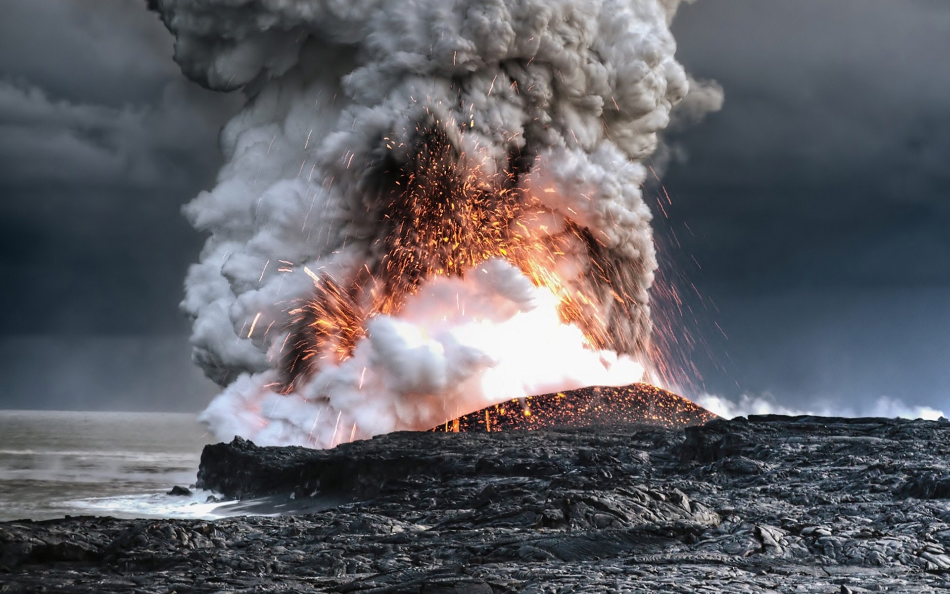 volcano, Eruption, Smoke, Sparks, Lava, Fire Wallpaper