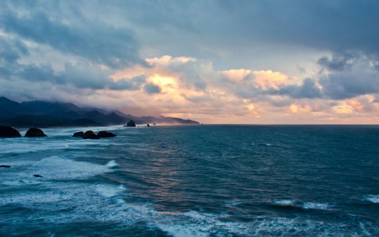 water, Ocean, Clouds, Landscapes, Skyscapes HD Wallpaper Desktop Background