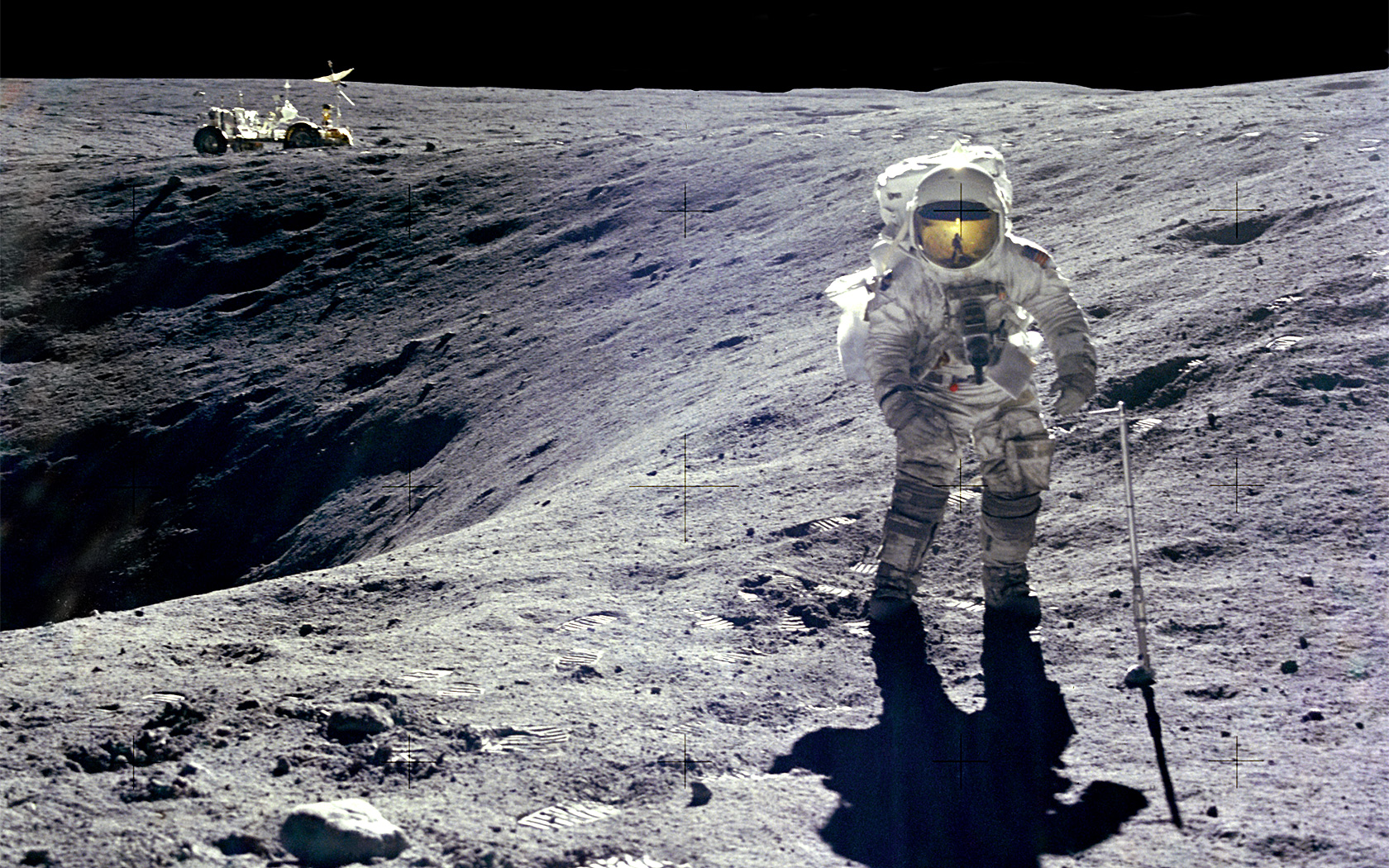 moon, Astronauts, Moonwalk Wallpaper