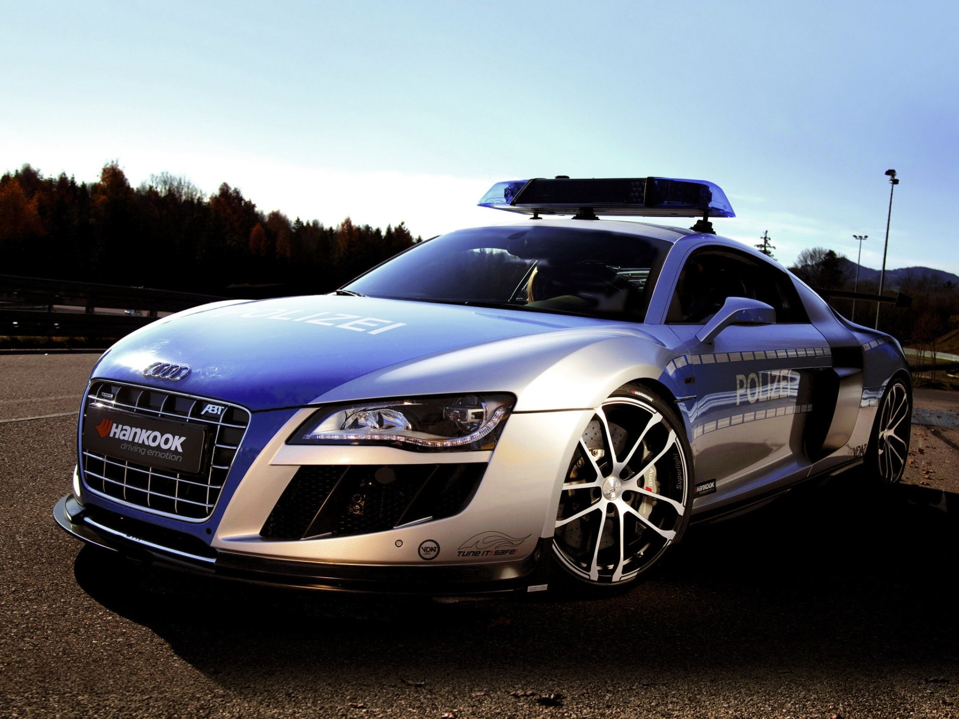 cars, Police, Audi, R8 Wallpaper
