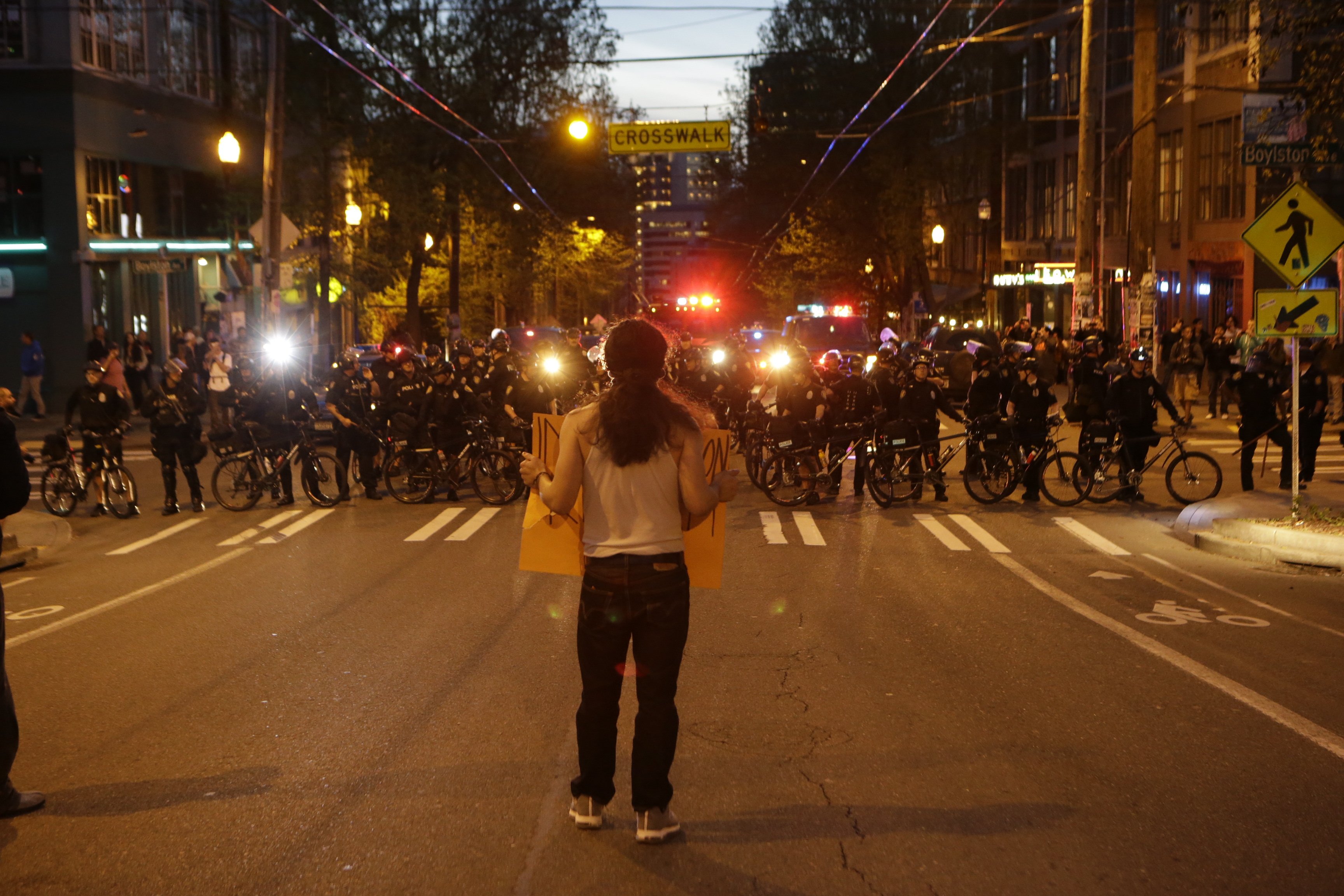 protest, Anarchy, March, Crowd, Police Wallpaper