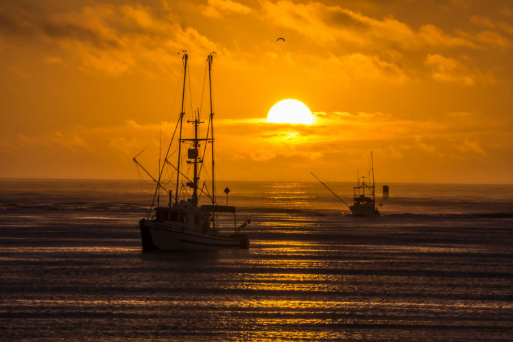 sea, Boats, Fishing, Sun, Evening, Sunset HD Wallpaper Desktop Background