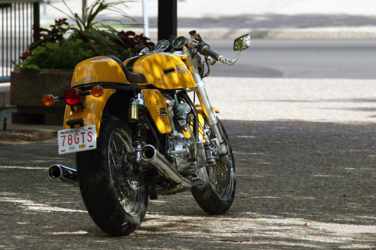ducati, 900, Motorbike, Bike,  4 HD Wallpaper Desktop Background