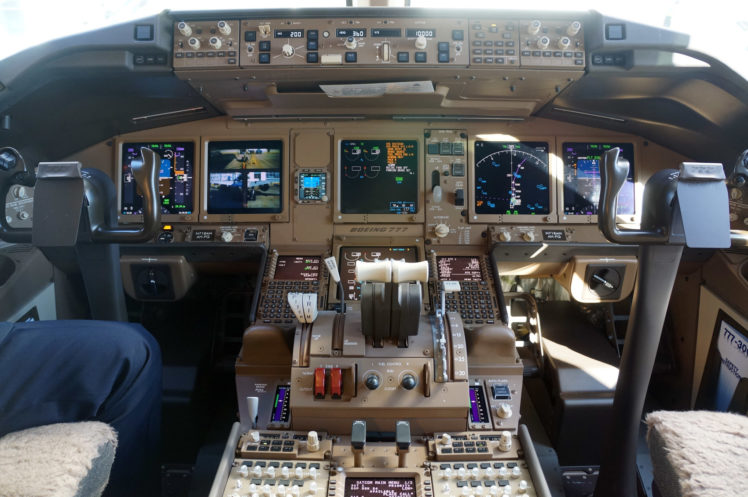 boeing, 777, Airliner, Aircraft, Airplane, Plane, Jet,  49 HD Wallpaper Desktop Background
