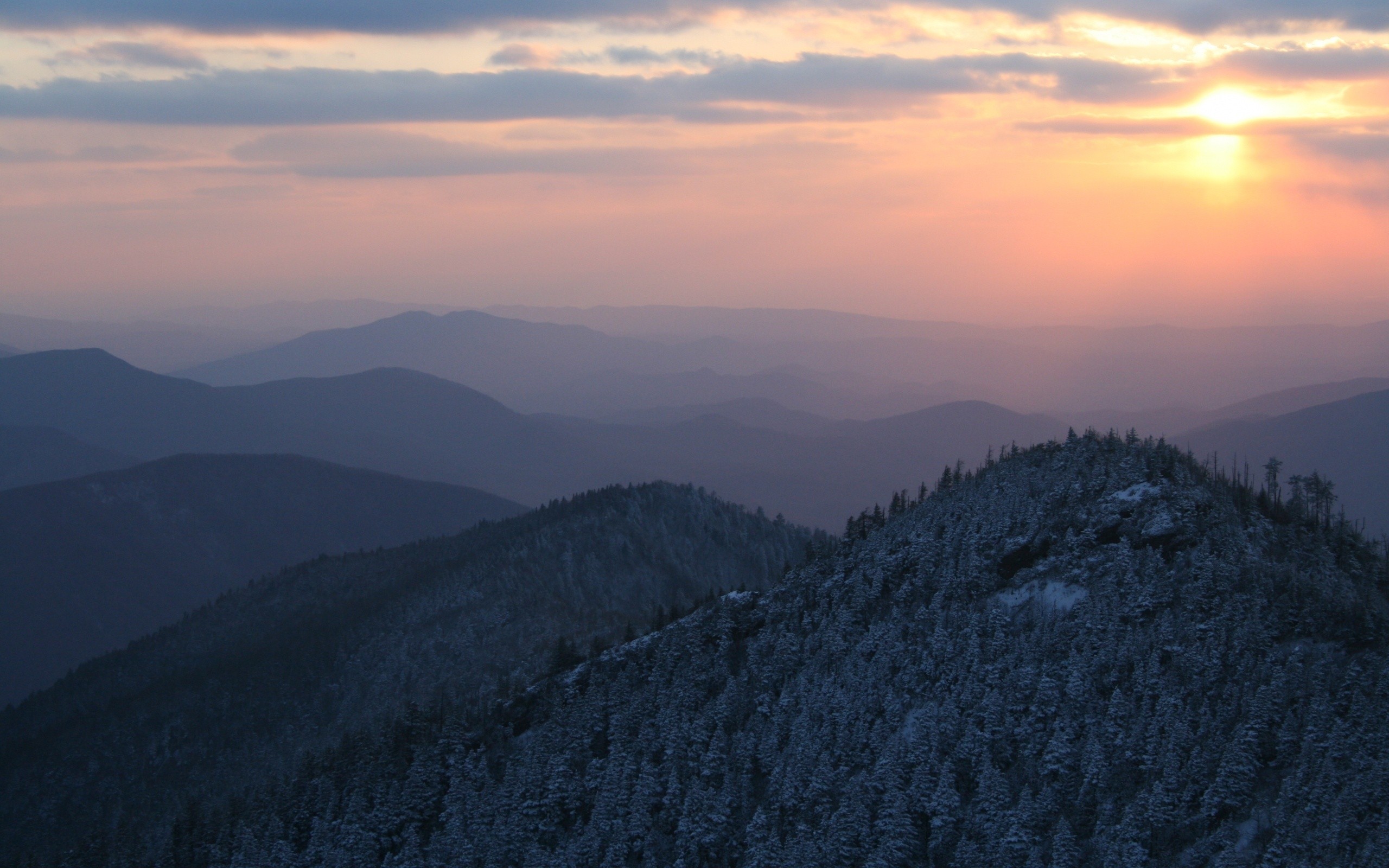 glorious, Sun, Over, The, Mountains Wallpaper