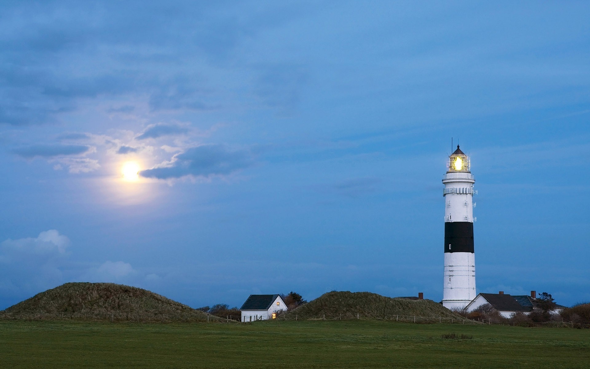 lighthouse, Night, Moon Wallpaper