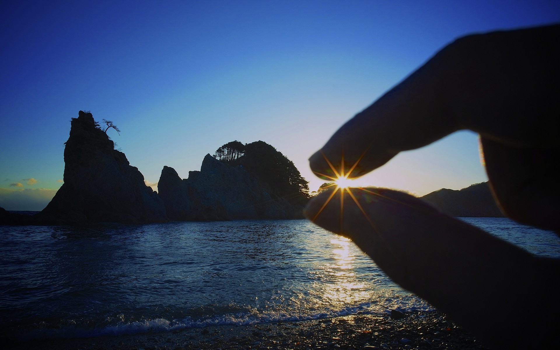 landscapes, Hands Wallpaper