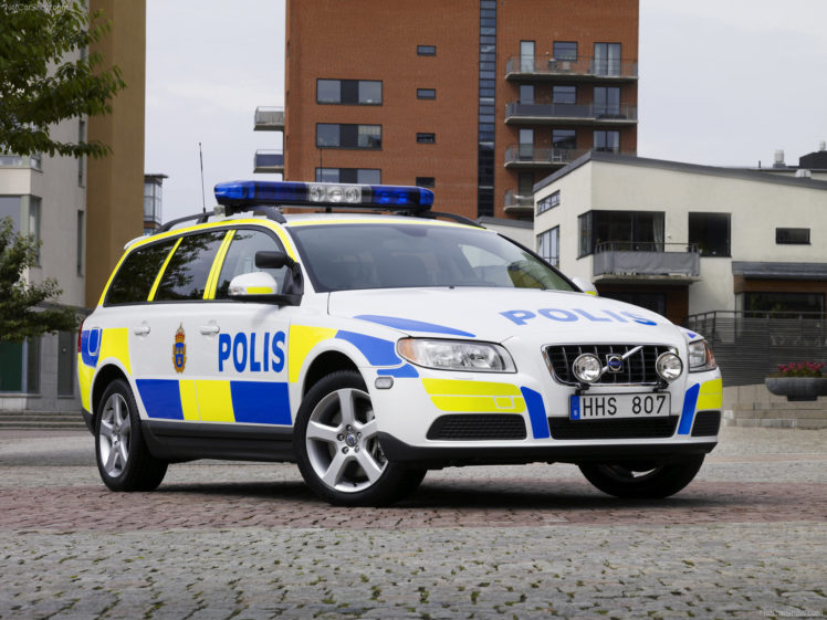 volvo, V70,  police, Car , 2008 HD Wallpaper Desktop Background