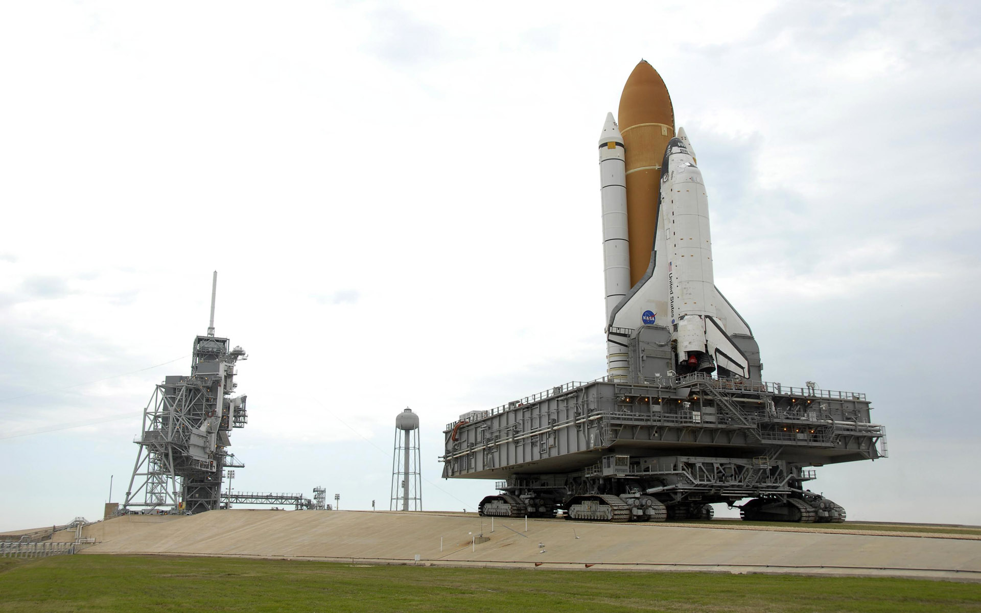 space, Shuttle, Atlantis, Nasa, Launch, Pad Wallpaper