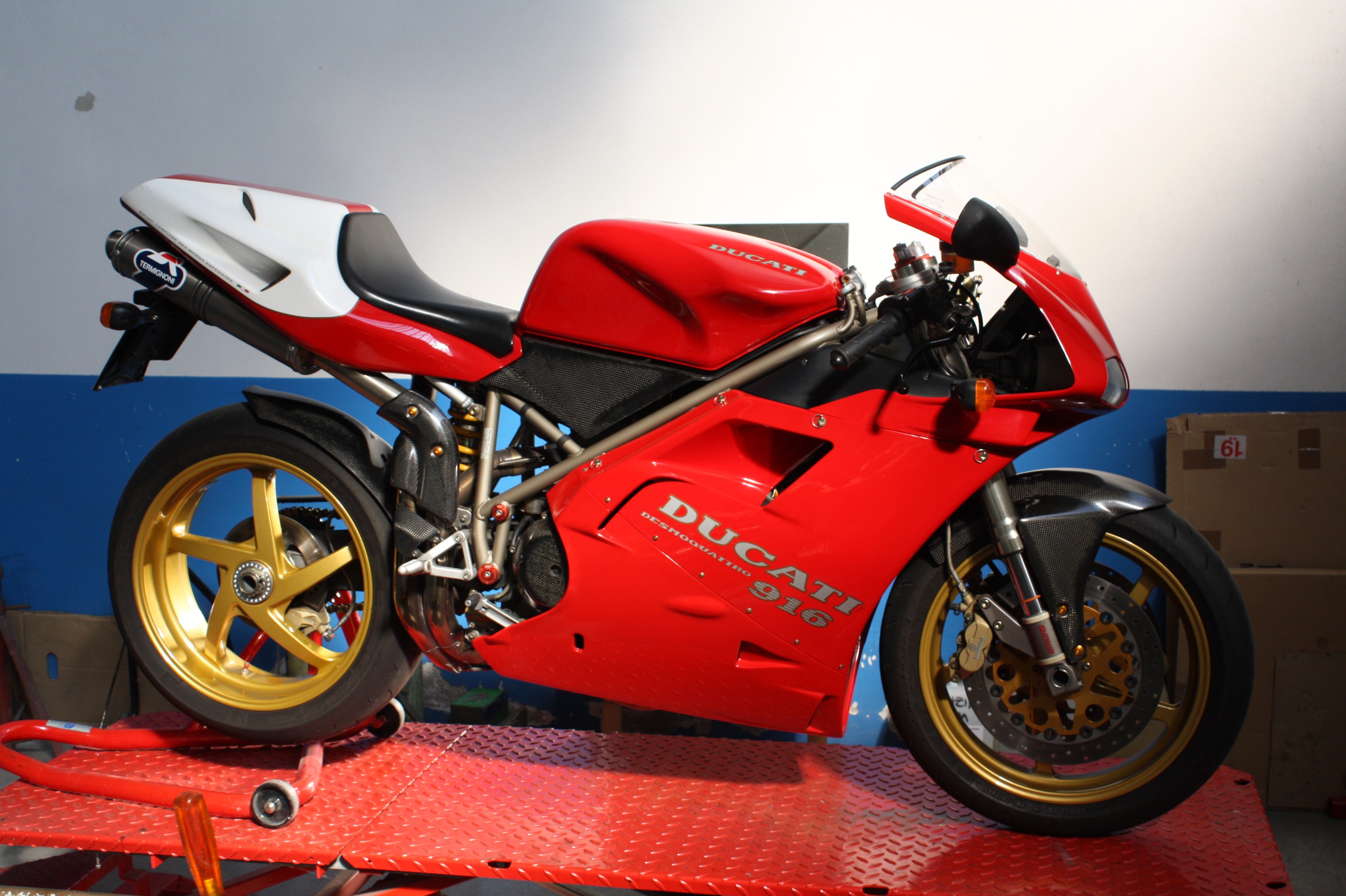 ducati, 916, 13 Wallpapers HD / Desktop and Mobile Backgrounds