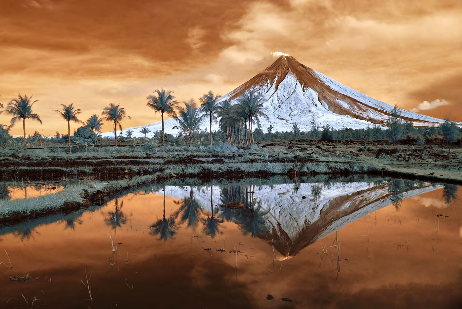 landscape, Nature, Trees, Mountain, Mount, Mayon, Philippines, Luzon, Reflection, Volcano Wallpaper