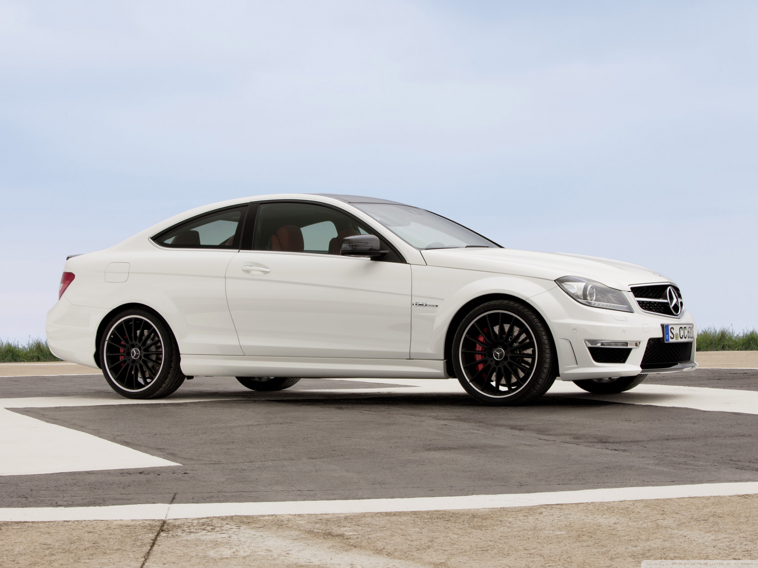 mercedes, Benz, C63, Amg, Coupe, Sideways wallpaper 2560x1920 Wallpaper