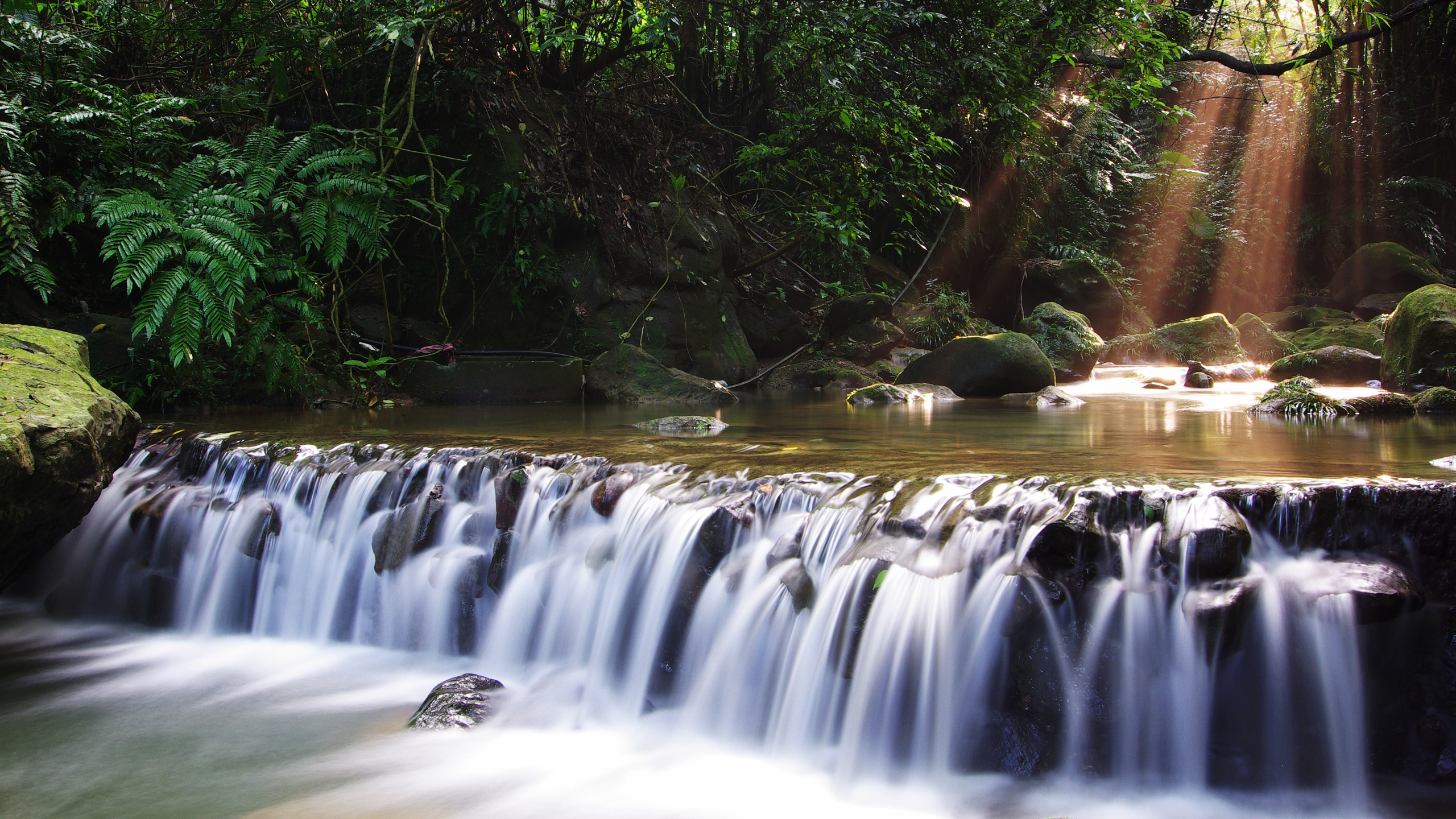 waterfalls Wallpaper