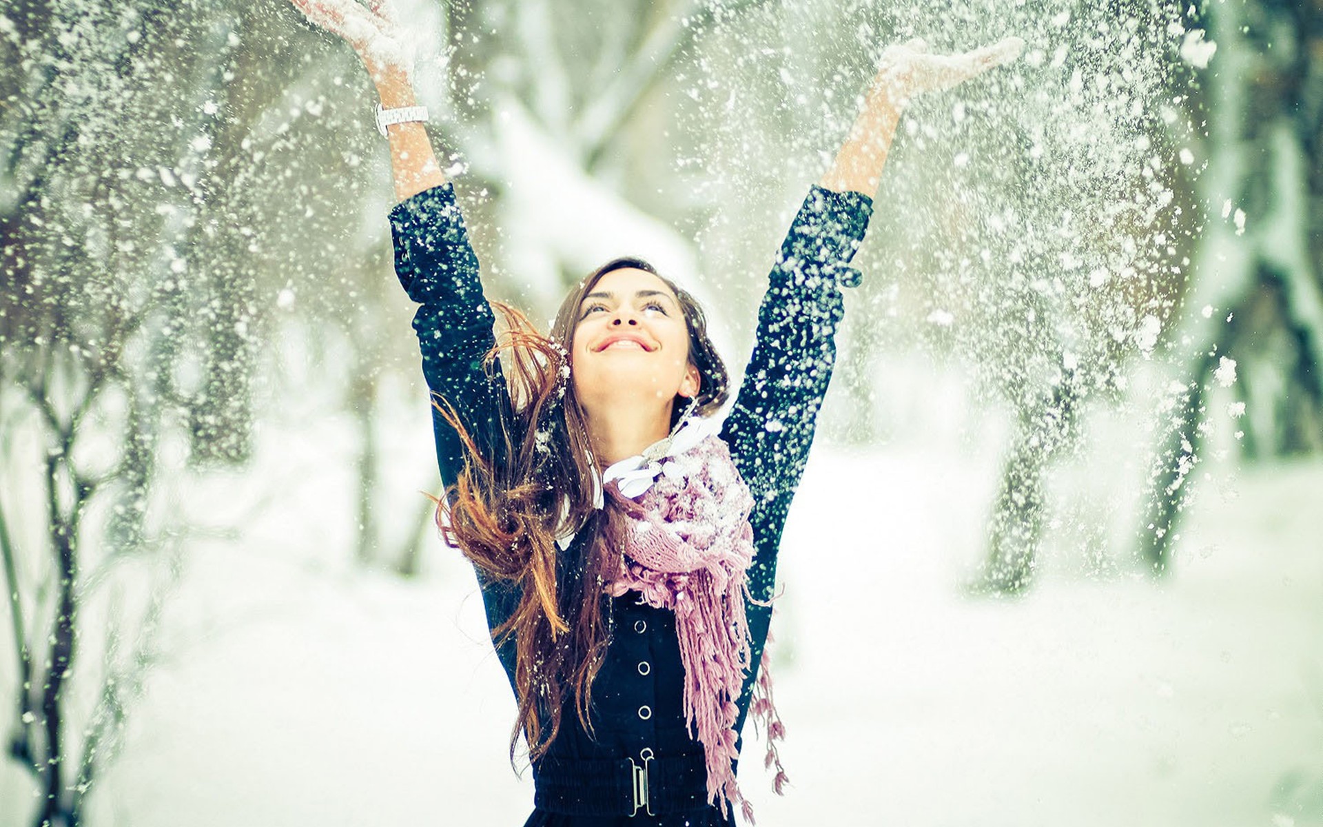 winter, Seasons, Snow, Snowflakes, Trees, Women, Females, Girls, Style, Fashion, Models Wallpaper