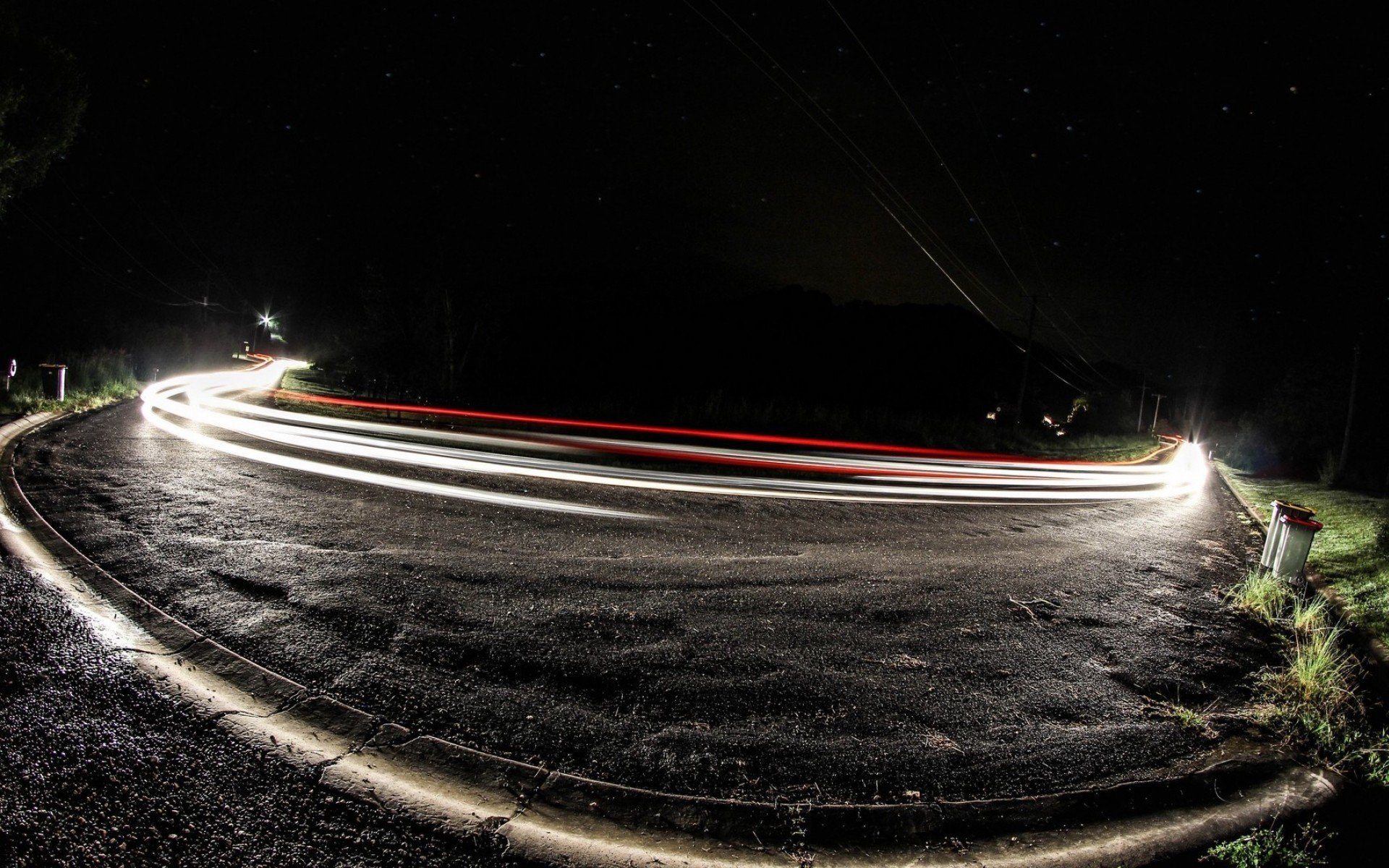 Ночной горнолыжный склон. Долина циллерталь озеро. Склон ночью. Горнолыжный курорт ночью. Ночная трасса.