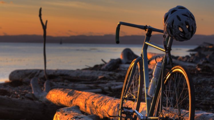 bicycles, Motorbikes, Sea HD Wallpaper Desktop Background