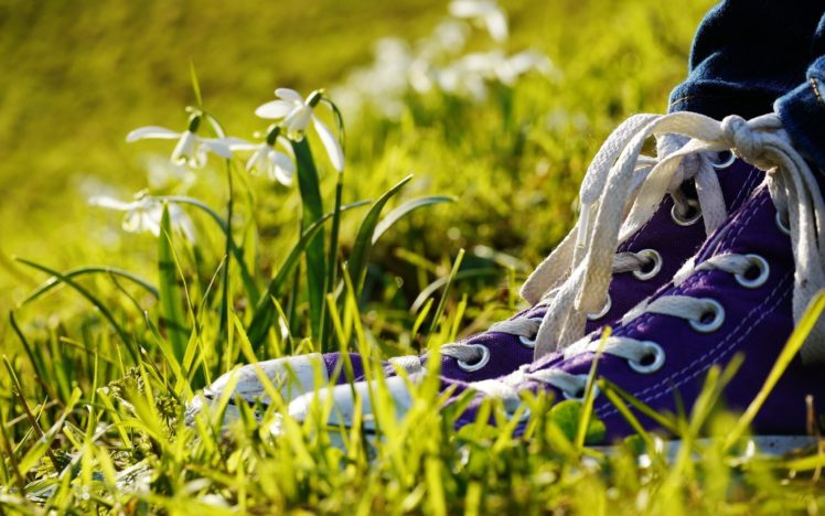 grass, Shoes, Objects, White, Flowers HD Wallpaper Desktop Background