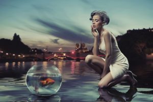 manipulation, Advertising, Products, Situation, Animals, Fishes, Glass, Bowl, Sphere, Globe, Gold, Water, Pool, Reflection, Skies, Clouds, Night, Lights, Women, Females, Girls, Models, Blonde, Babes, Style, Fashi